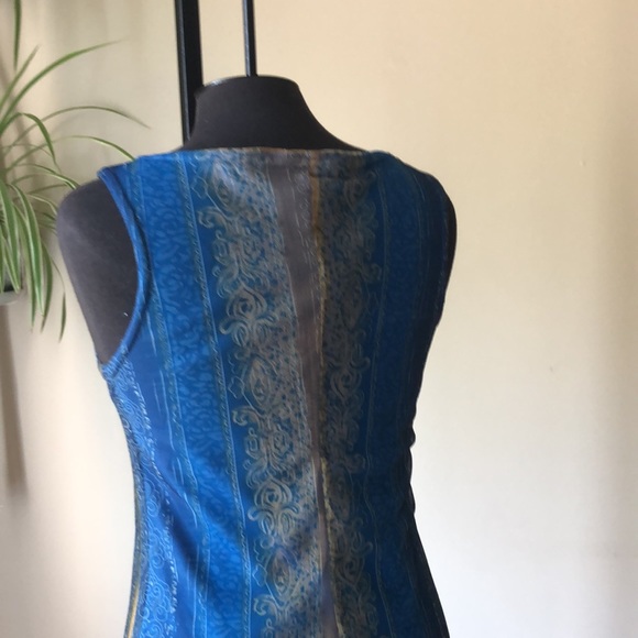 Fun party dress - Picture 4 of 7